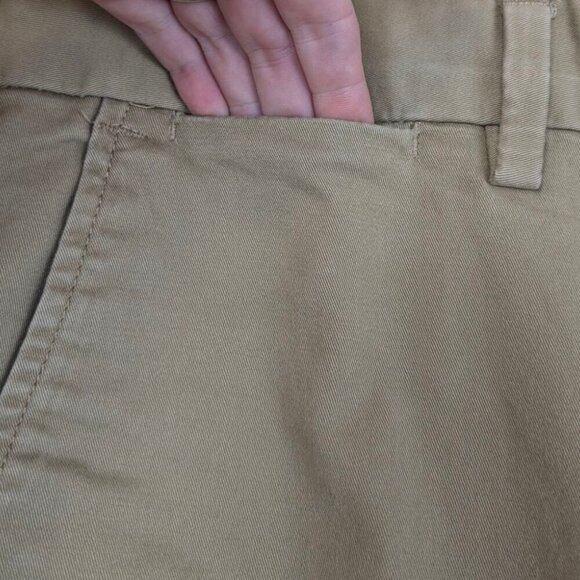 GAP Slim Fit Khaki Pants - Picture 4 of 8
